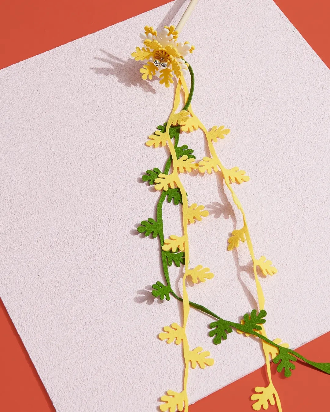 Dancing Flake | Blooming Cat Teaser Collection