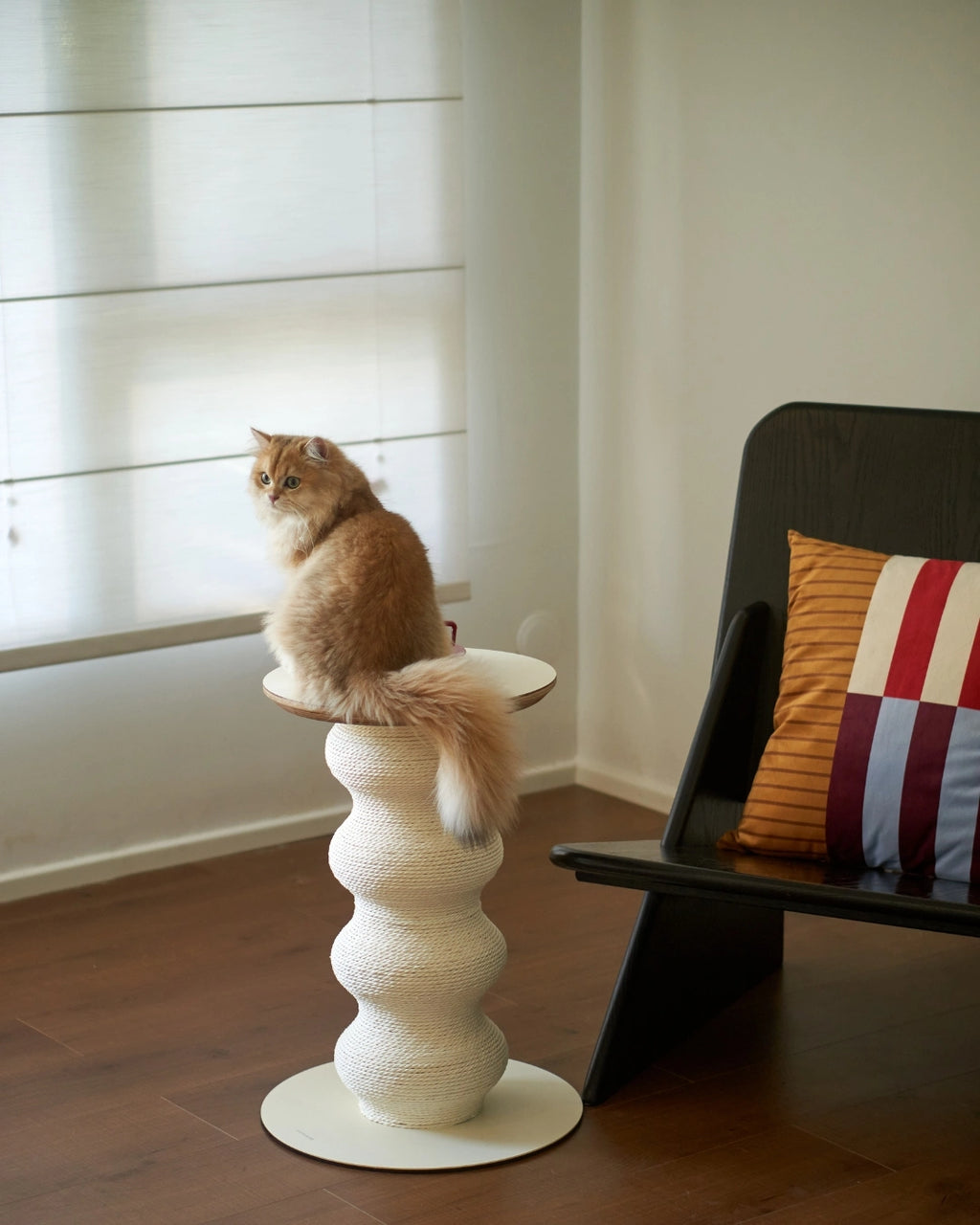 Cat Scratch Table Coral Scratch Table White – Side Table & Cat Scratcher | Modern Cat ...