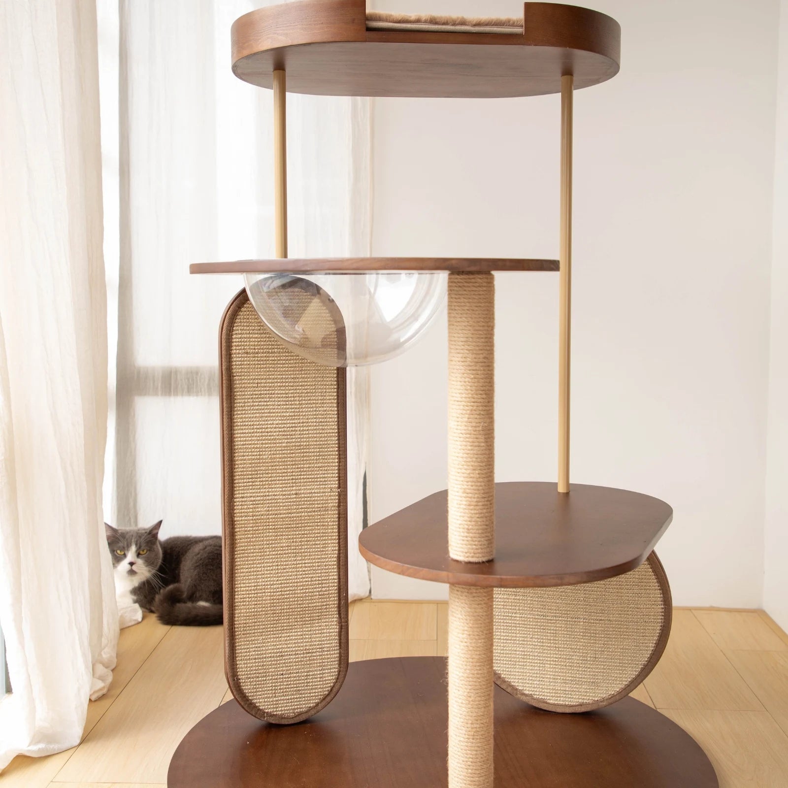 Catime | Wooden Cat Tower