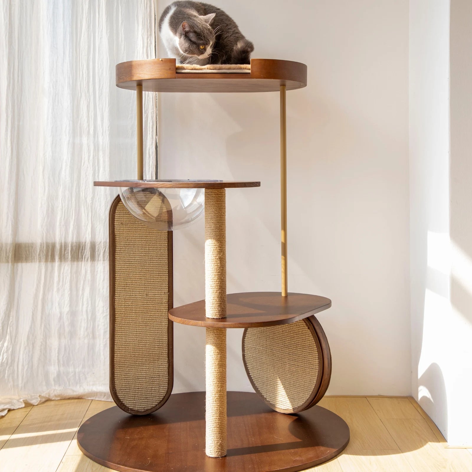 Catime | Wooden Cat Tower