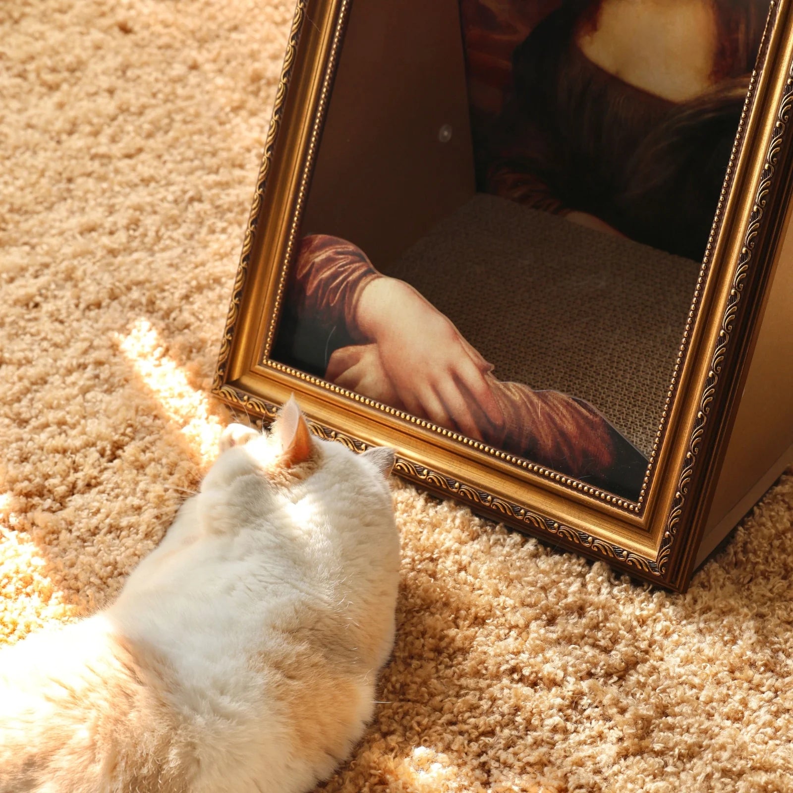 Meow Art Collection | Mona Lisa Scratcher
