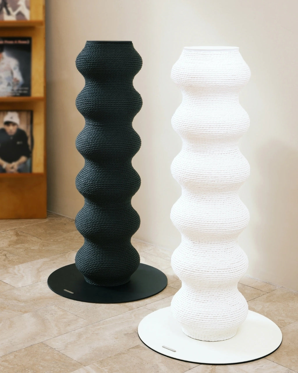 Coral Scratch Post | White