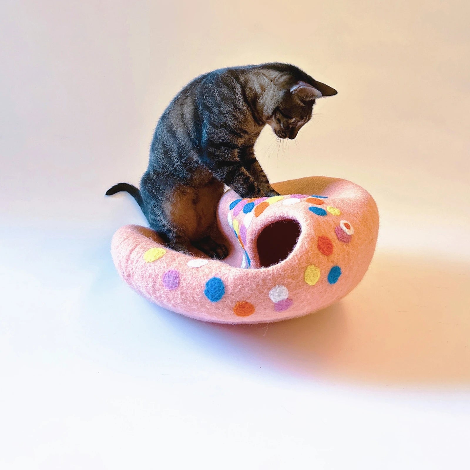 Candy House | Natural Wool Felt Cat Cave